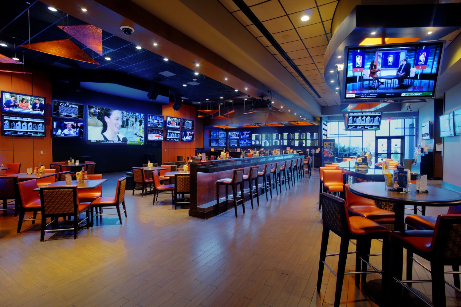 contact lounge and sports book